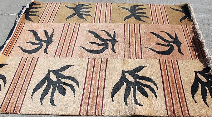 RSG4885 Gorgeous Modern Design Hand Made Tibetan Woolen Area Rug 4.7 Feet X 6.7 Feet Made in Nepal