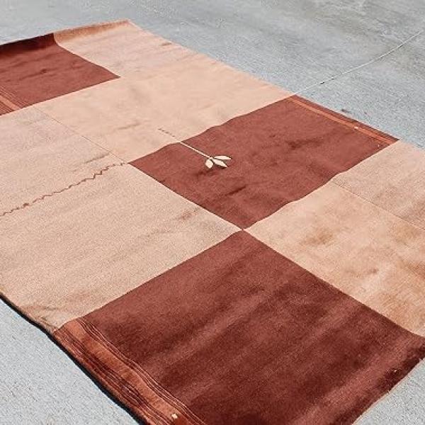 RSG1037 Gorgeous Contemporary Design Hand Made Tibetan Woolen Area Rug 6 Ft X 9 Ft Made in Nepal